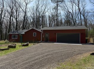 1285 E Claroskee Rd, Gladwin, MI 48624