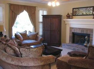 1220 Fenmore Hall, Powder Springs, GA 30127