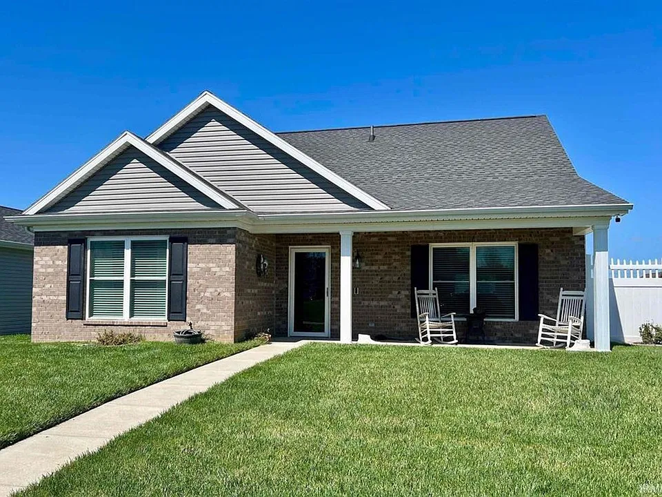 1120 Watership Dr