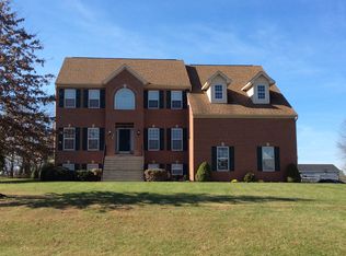 72 Bayberry Ct, Harpers Ferry, WV