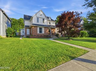 726 Clinton St, Harriman, TN 37748