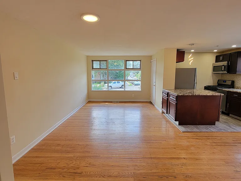 3512 Cresson St #1 — Photo 8