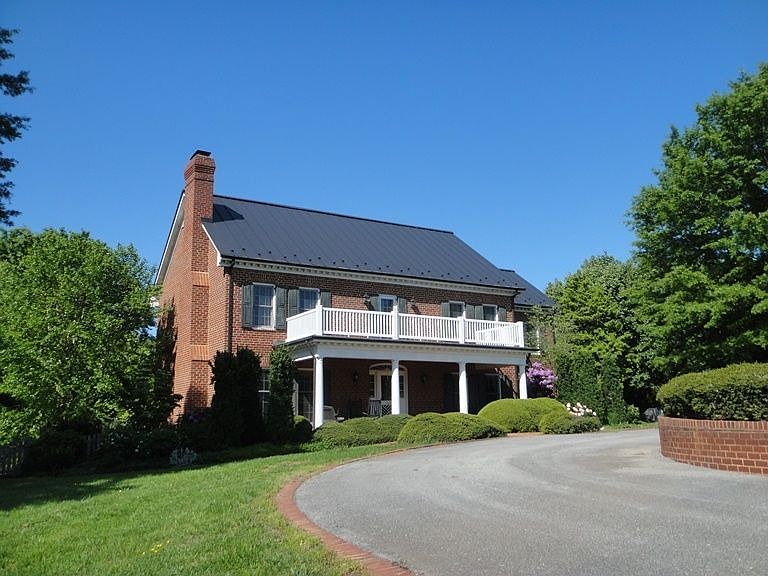 1st image of 1105 Havenhill Ln