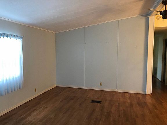 5th image of 7997 Edgelake Dr #1077
