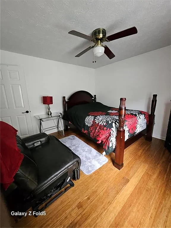 1 bed, 1.0 bath, 1931 sqft, $1,300 — Photo 4