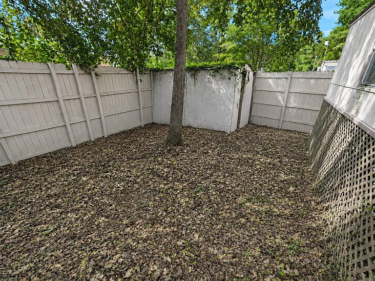 142 Aspen — Photo 6
