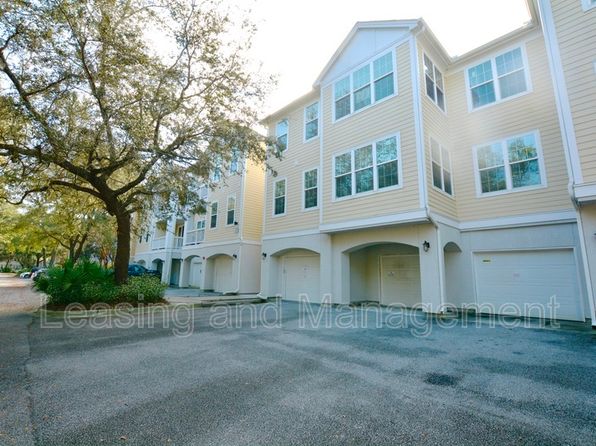 60 Fenwick Hall Aly APT 2210