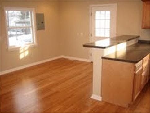 5th image of 209 Gardner Ave