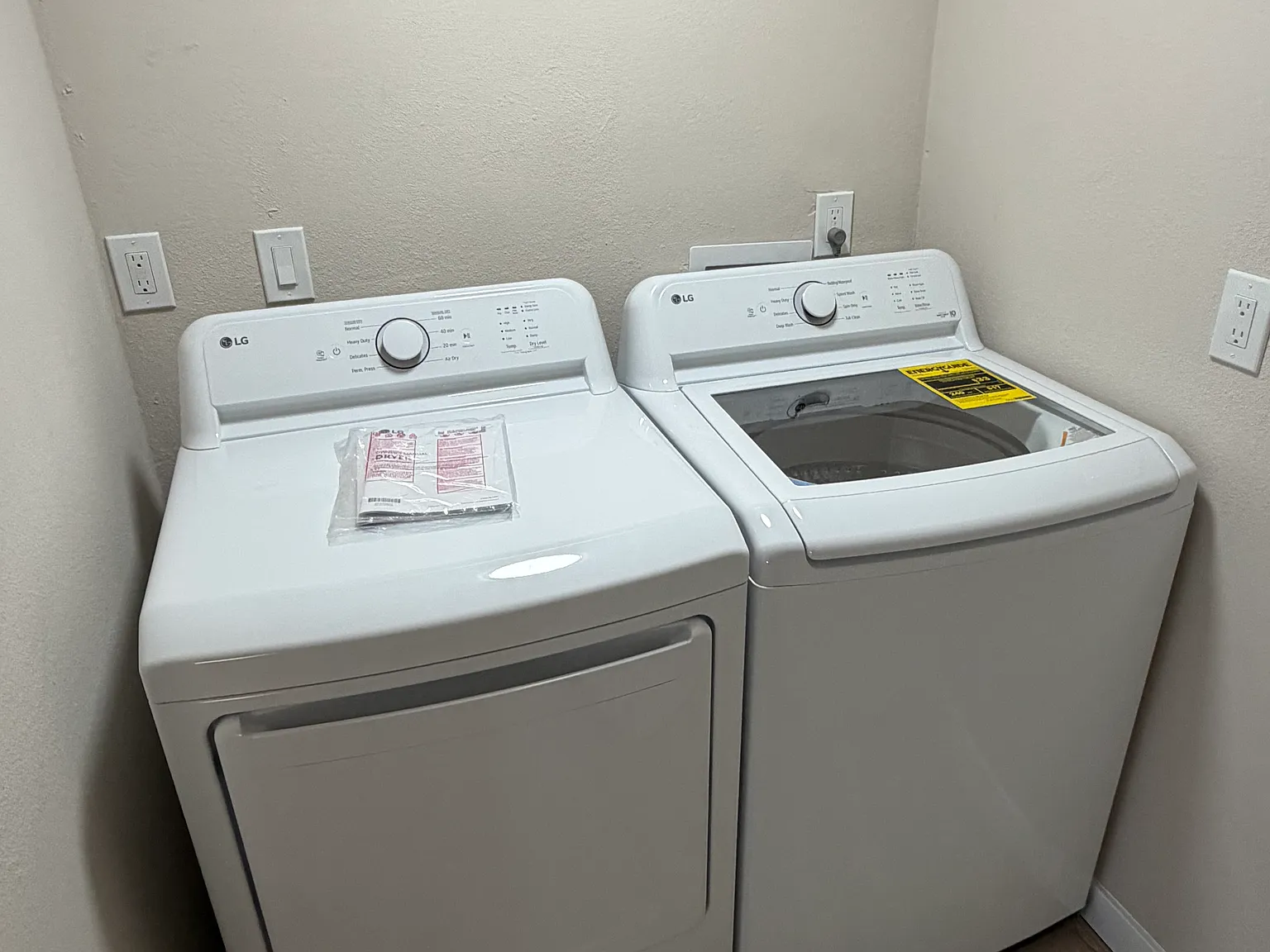 2 bed, 750 sqft, $1,600 — Photo 3