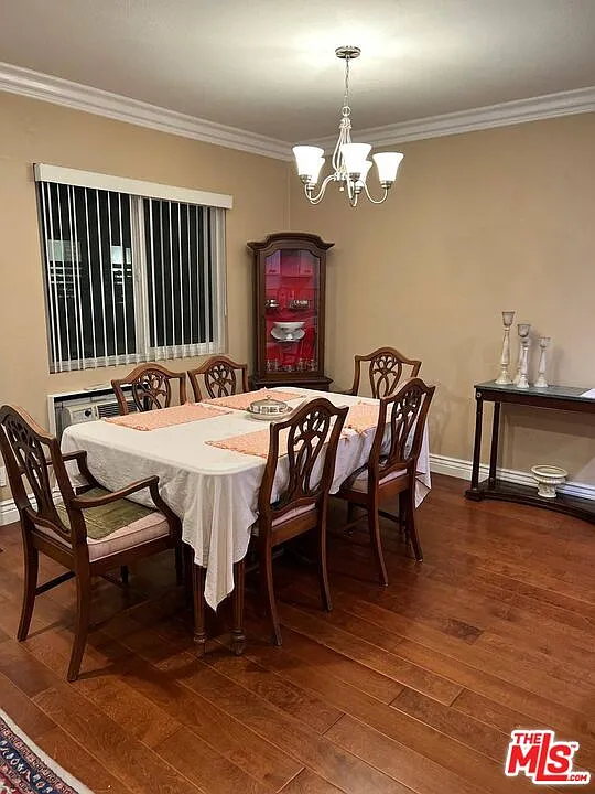 1 bed, 1.0 bath, 706 sqft, $3,100 — Photo 2
