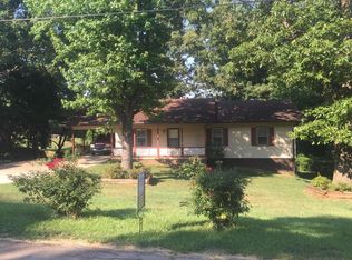 4143 Long Dr, Braselton, GA 30517