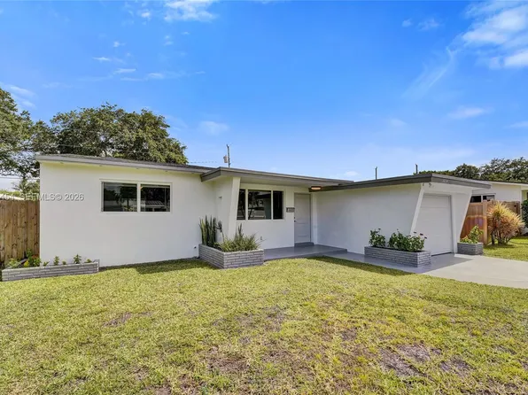 3234 Roosevelt St, Hollywood, FL 33021