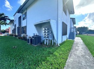 2740 W 63rd Pl #1325, Hialeah, FL 33016