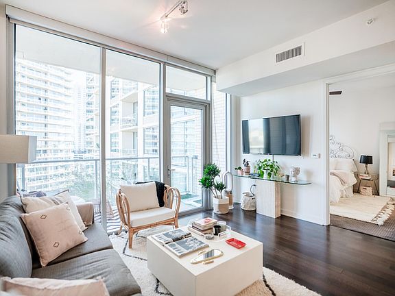 2nd image of 300 Bowie St #1214