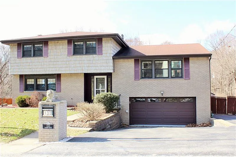 133 Calmont Dr photo 1
