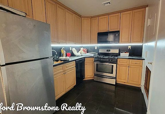 3rd image of 270 Malcolm X Blvd #3B