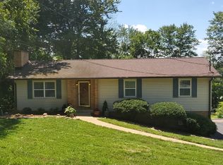 108 Ivy Ln, Clinton, TN 37716