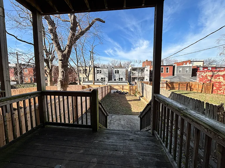 2253 Indiana Ave — Photo 55