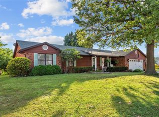 16 Bliss Ter, Collinsville, IL 62234