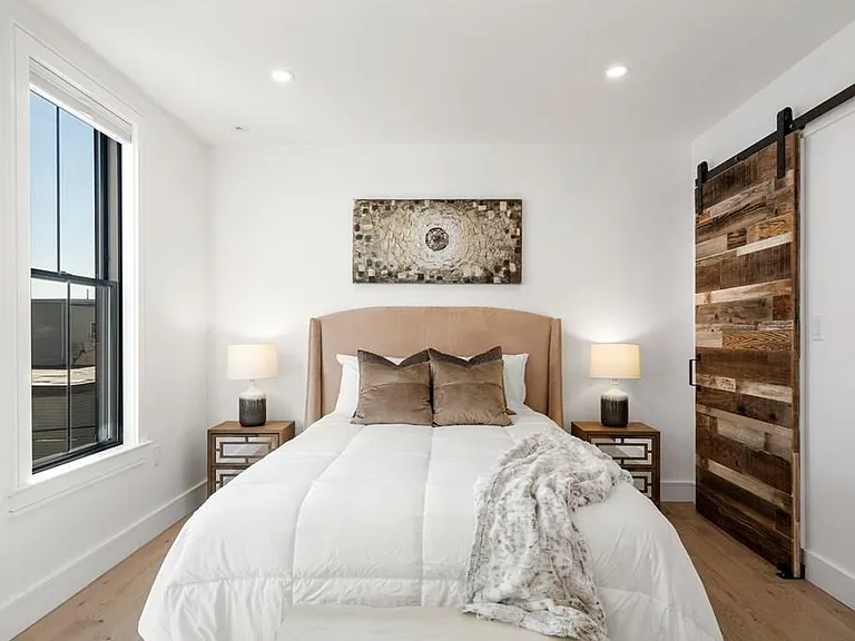 57 Saratoga St #5 — Photo 9