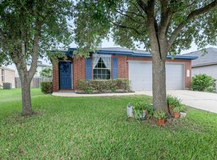 107 Golden Gate Dr, Leander, TX 78641