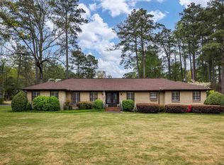 2300 Hunters Cv, Vestavia, AL 35216