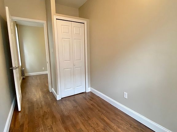 5th image of 326 E 78th St APT 25