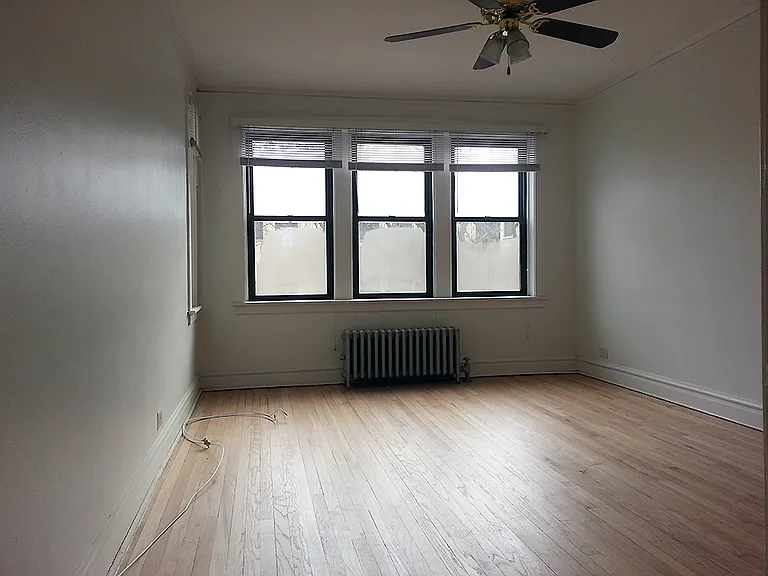 2904 N Seminary Ave #2 — Photo 3