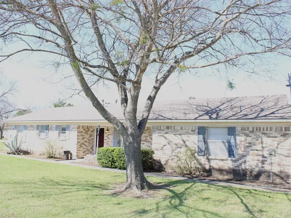 110 E Vanston Ln, Crandall, TX 75114