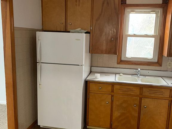 2nd image of 2718 Livingston Ave #2