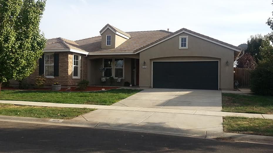 1st image of 1074 Bronco Dr