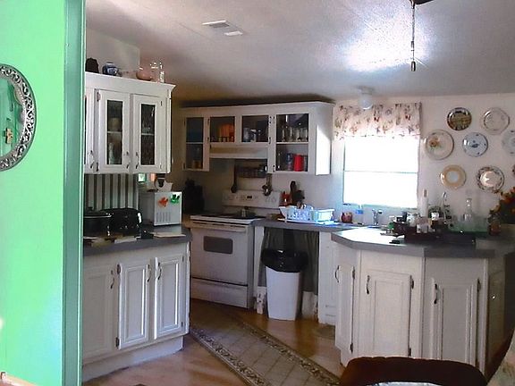 2nd image of 2286 Forest Park St