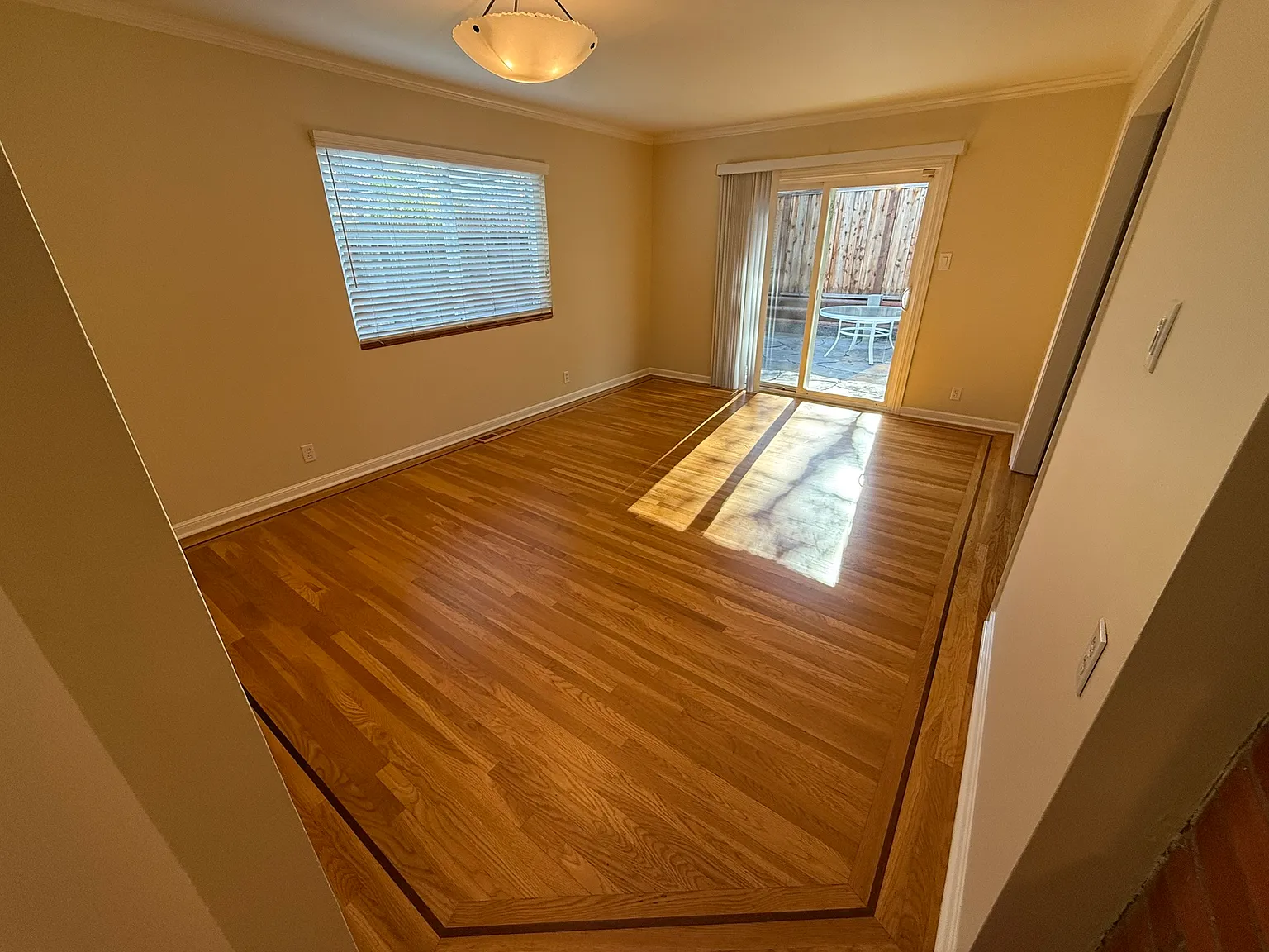 3 bed, 1456 sqft, $6,500 — Photo 2