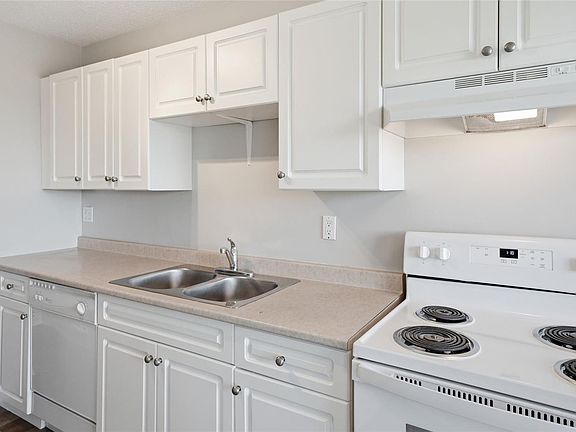 4th image of 6231 Blueback Rd #208A