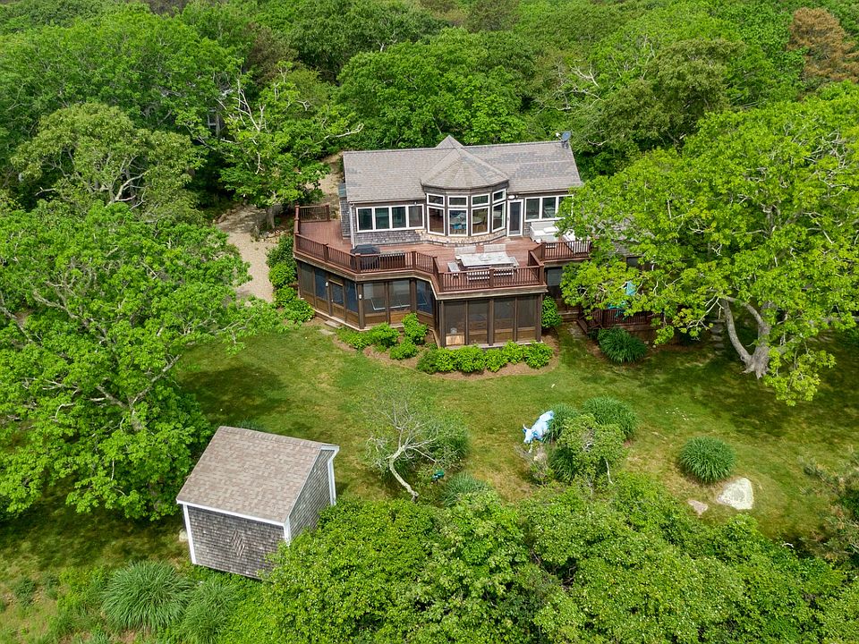 72 Chappaquiddick Ave, Edgartown, MA 02539 MLS 39511 Zillow