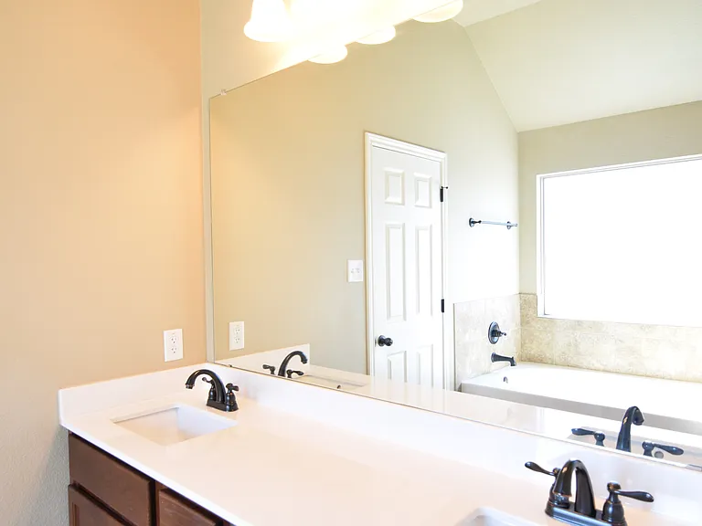 7316 Amber Meadow Loop — Photo 18