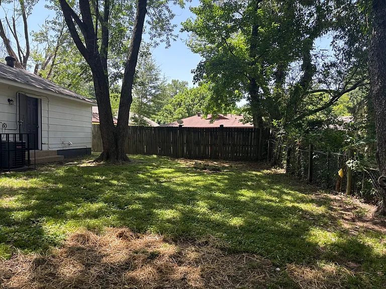 5203 Black Diamond Cv — Photo 41