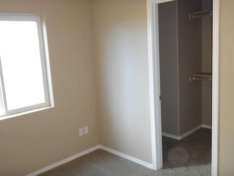 2052 Alco Ave — Photo 14