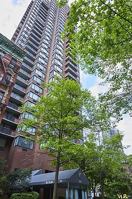 Rented by Rentfully Brokerage LLC | media 15