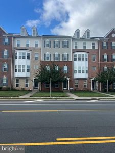 43841 Centergate Dr, Ashburn, VA, 20148