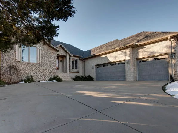 1620 E Wood Oaks, Springfield, MO 65804