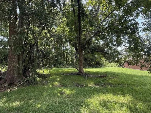 8142 Quad Square Dr, Baton Rouge, LA 70814