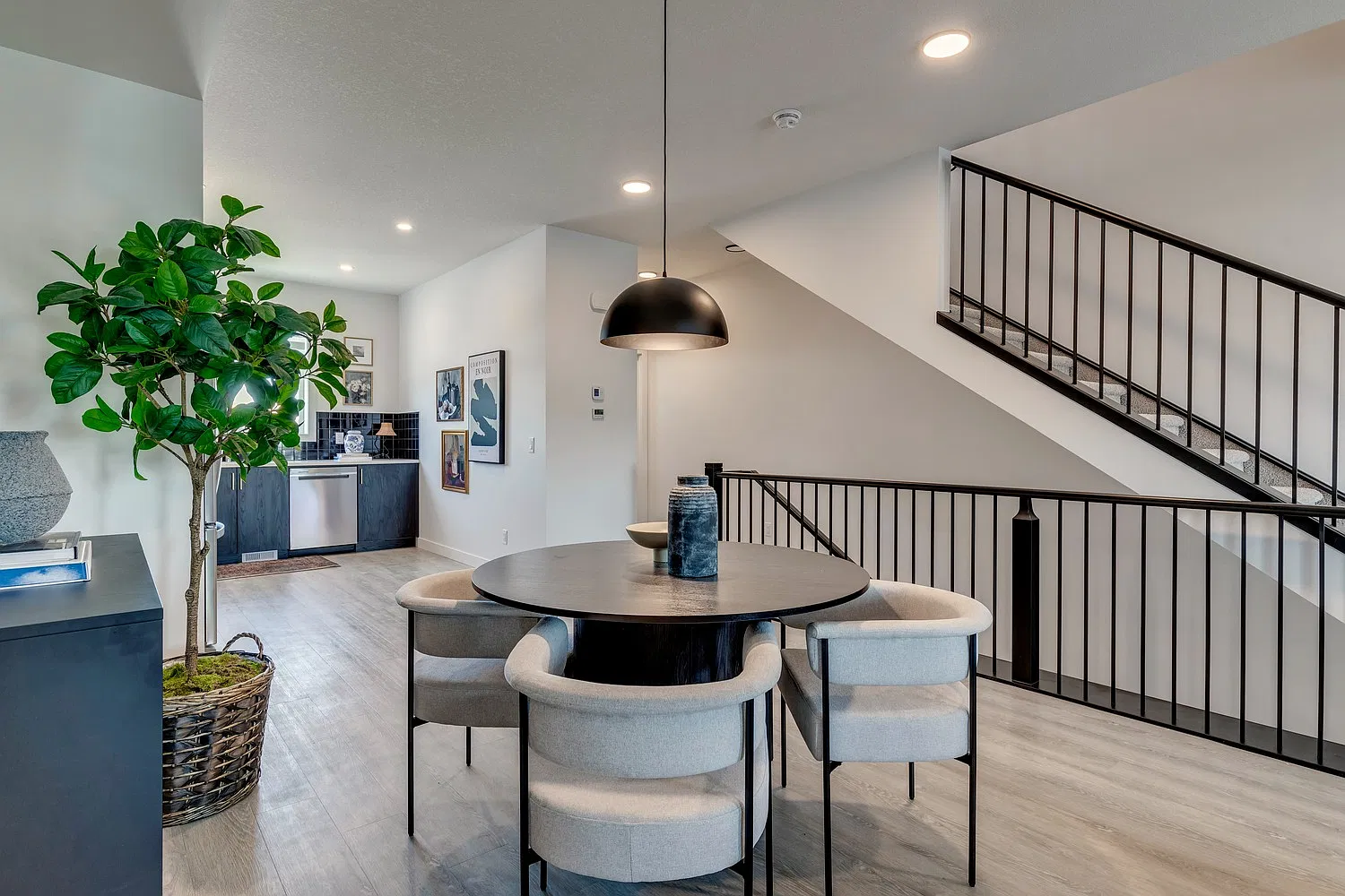 2 bed, 2.5 bath, 1381 sqft, $2,700 — Photo 1