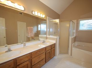 7631 Dexter Grove Dr, Cordova, TN 38016