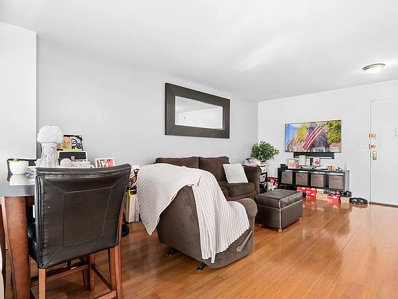 2nd image of 200 Cozine Ave APT 8F