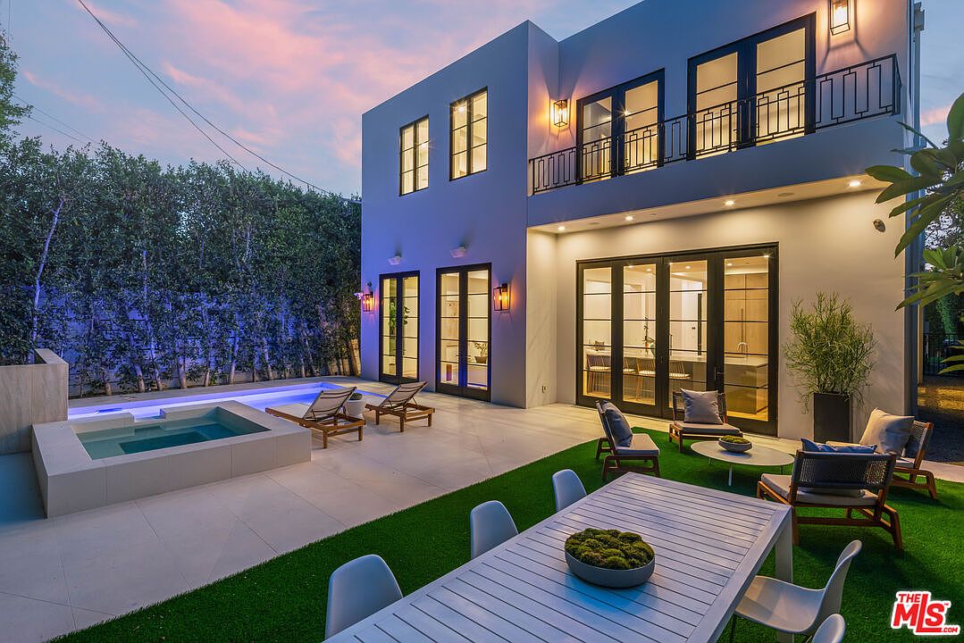 636 N Kilkea Dr, Los Angeles, CA 90048 | Zillow