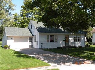 209 Sherman St, Blissfield, MI