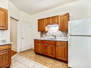 5449 N 6th St #1, Philadelphia, PA 19120