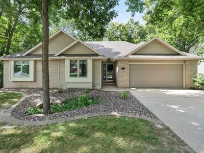 1300 Sundt Lane, Stoughton, WI, 53589