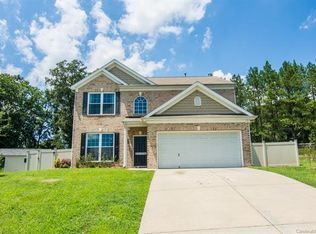 5912 Barefoot Ln, Concord, NC 28025